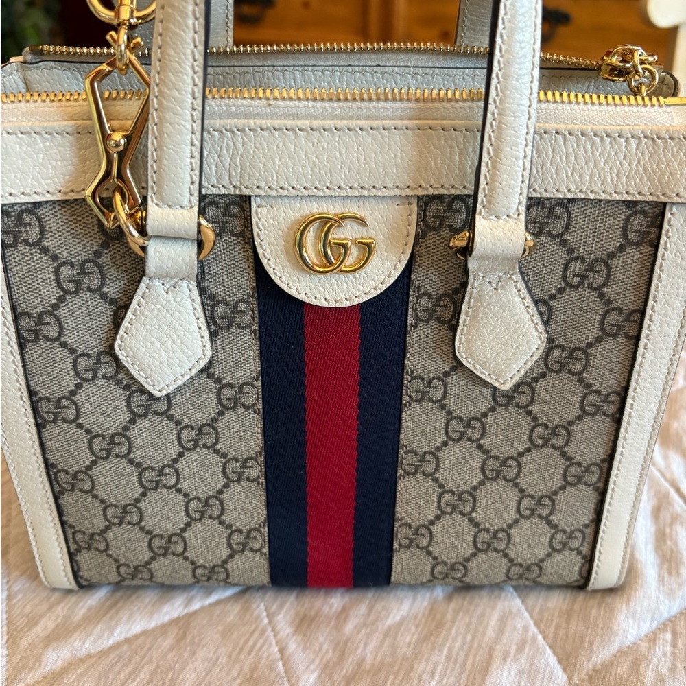 Gucci crossbody bag